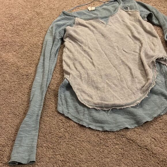 Free people small distressed tee - Picture 4 of 8